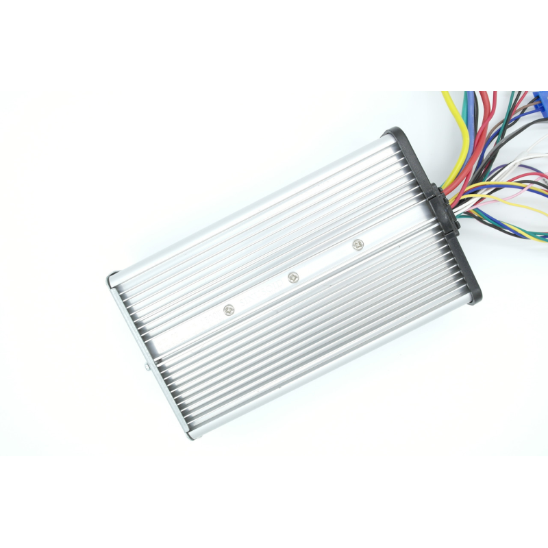 Контроллер для мотор-колеса синусний 60V-72V 1500W 50A Контроллер для мотор-колеса синусний 60V-72V 1500W 50A