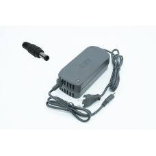 Зарядний пристрій 12v 5A (12.6v) li-ion